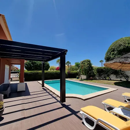 Casa Dos Cedros 4* 라고스