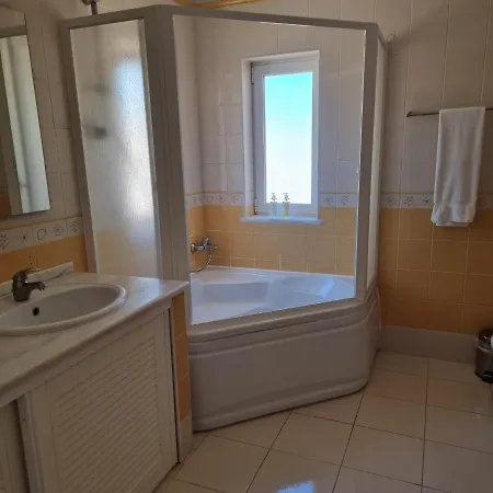 Casa Dos Cedros 4*