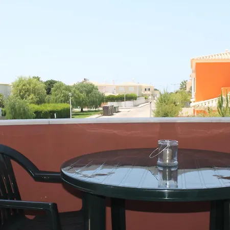 Πανσιόν Casa Dos Cedros