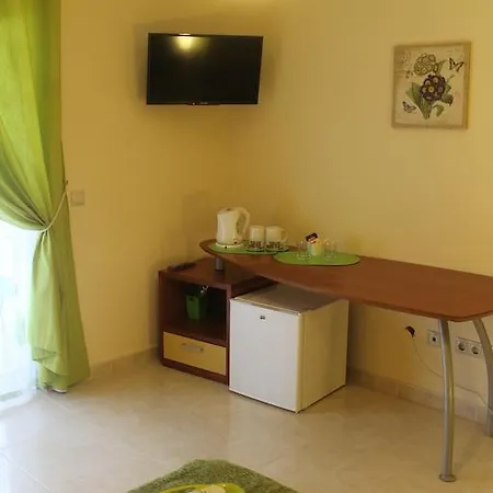 Casa Dos Cedros 招待所 4*