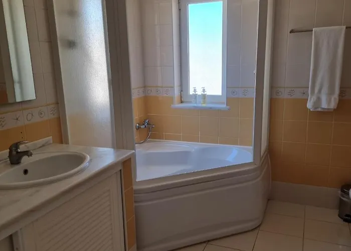 Casa Dos Cedros 4*