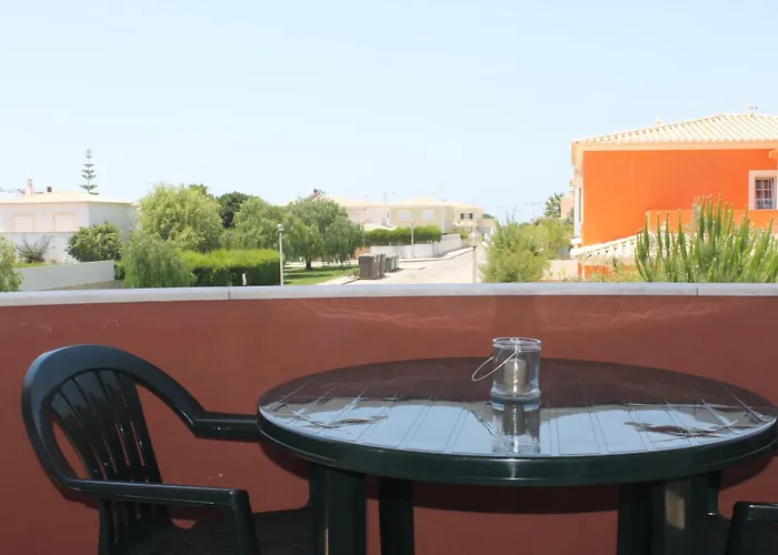 Πανσιόν Casa Dos Cedros