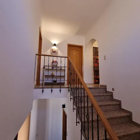 בית הארחה Casa Dos Cedros *